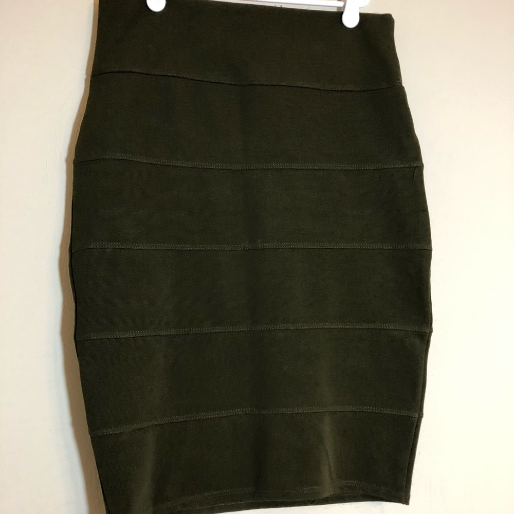 Forest Green Charlotte Russe skirt
